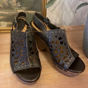 Elegant Black Wedge Sandals